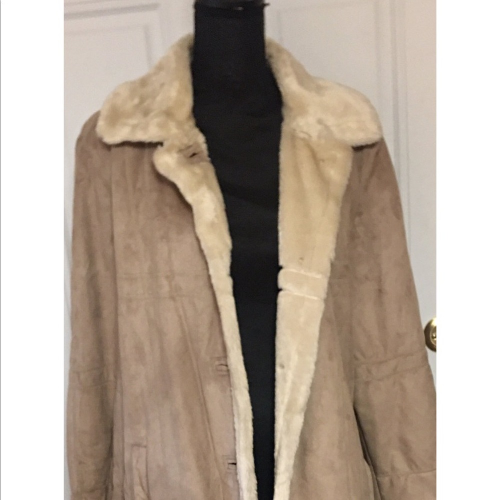 Women's Tan Long Coat with Faux Fur